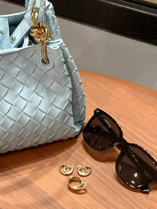 Picture of Bottega Veneta Handbags _SKUfw184062924fw